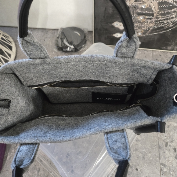 Marc Jacobs Gray The Tote Bag Flannel Wool - Picture 9 of 9